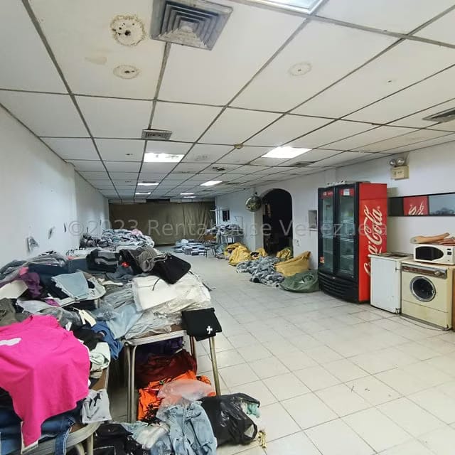 Comercial (Local Comercial) en Venta en Parroquia Catedral, Distrito Metropolitano - 9