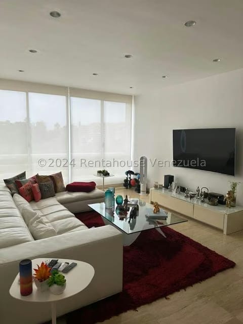 Apartamento (1 Nivel) en Venta en Oripoto, Distrito Metropolitano - 3