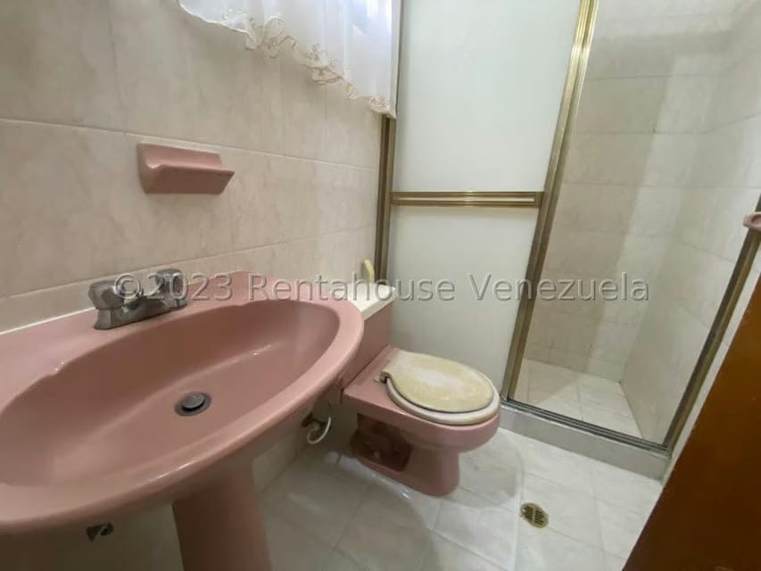 Casa (Duplex) en Venta en Parque Mirador, Carabobo - 27