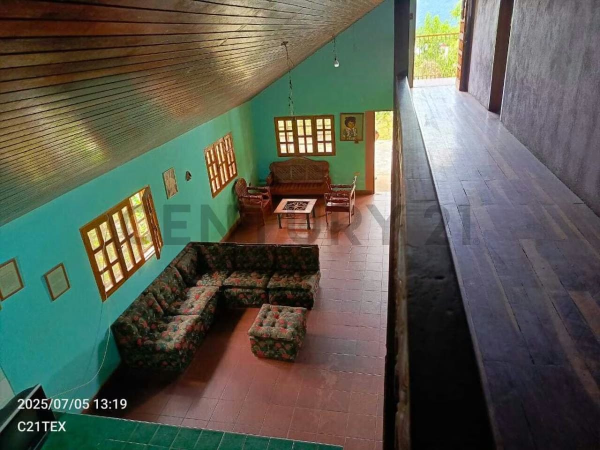 Se Vende Bello y Amplio Chalet en Caripe (San Agustin) - 4