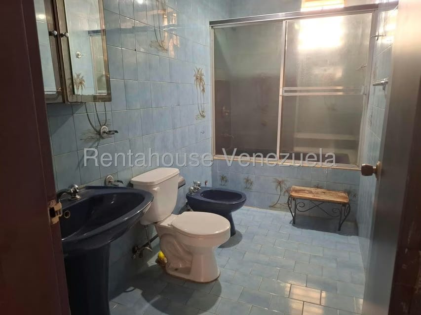 Comercial (Local Comercial) en Alquiler en Bararida, Lara - 18