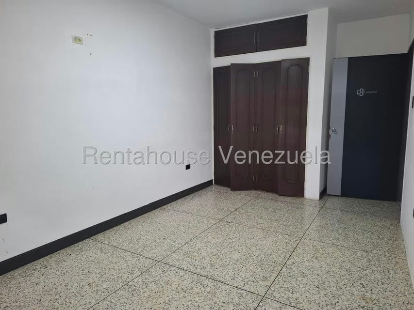 Comercial (Local Comercial) en Alquiler en Bararida, Lara - 21