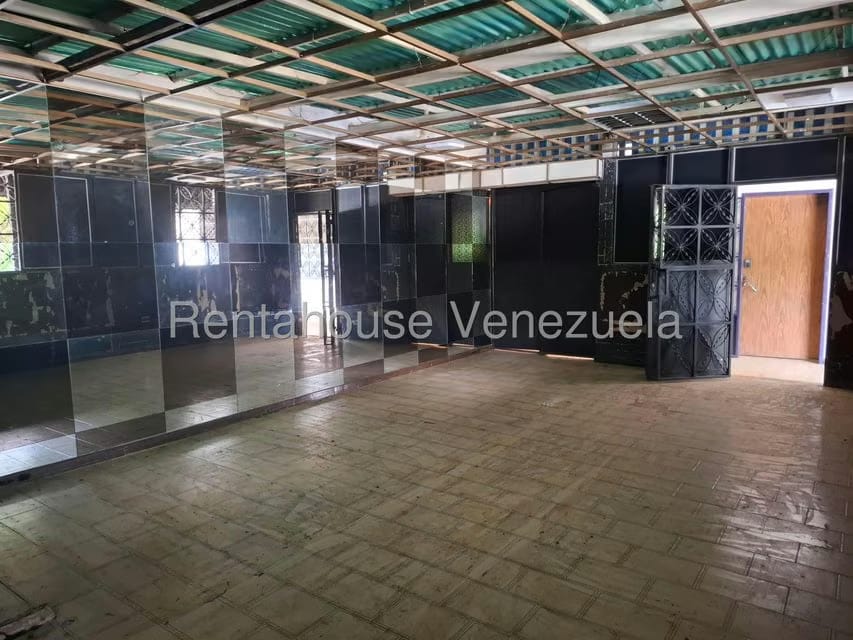Comercial (Local Comercial) en Alquiler en Bararida, Lara - 25