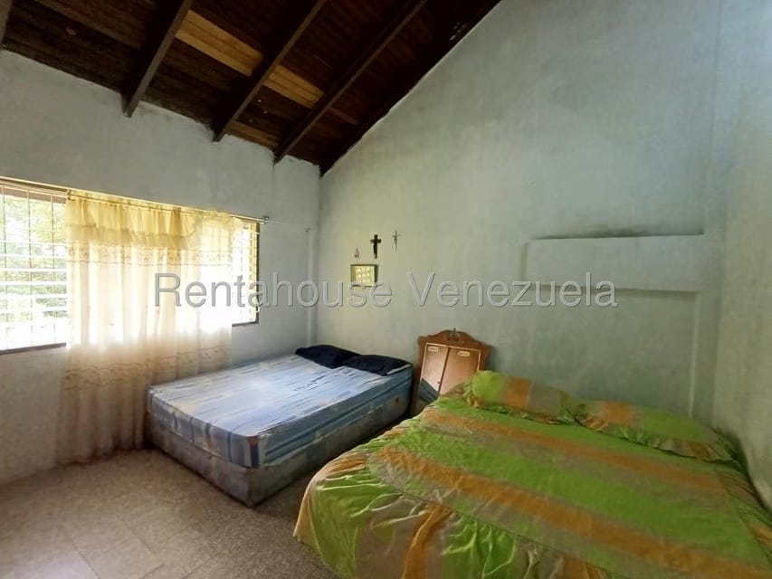 Casa (Finca) en Venta en Via Jaji, Merida - 20