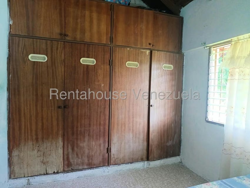 Casa (Finca) en Venta en Via Jaji, Merida - 21