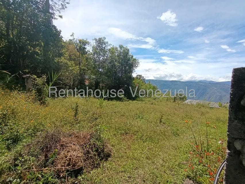 Casa (Finca) en Venta en Via Jaji, Merida - 10
