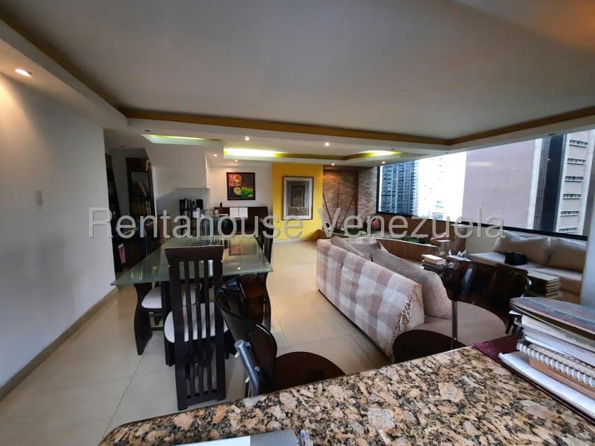 Apartamento (Duplex) en Venta en Colinas de Quinta Altamira, Distrito Metropolitano - 11