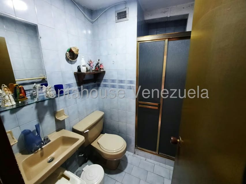 Apartamento (Duplex) en Venta en Colinas de Quinta Altamira, Distrito Metropolitano - 21