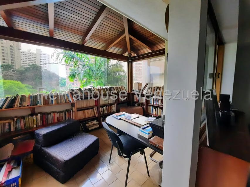 Apartamento (Duplex) en Venta en Colinas de Quinta Altamira, Distrito Metropolitano - 29