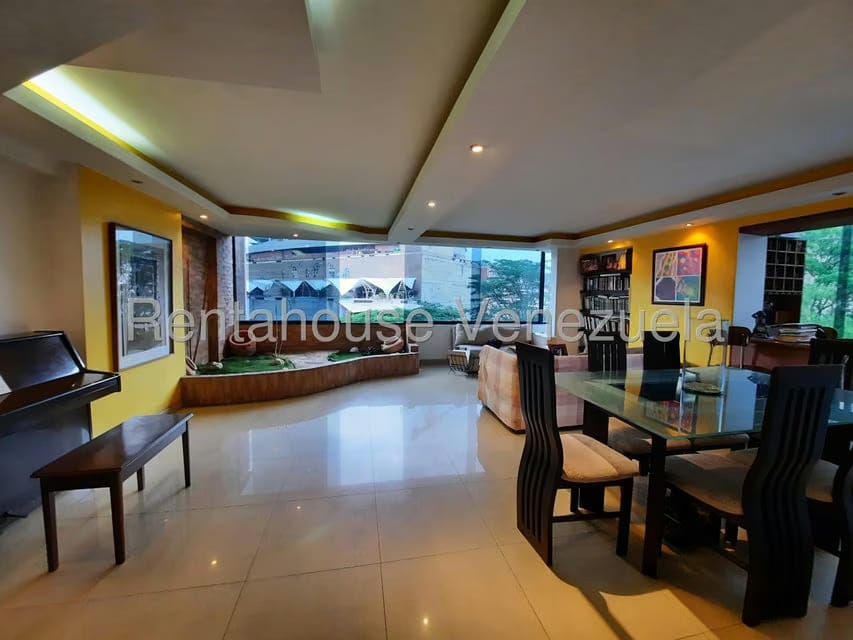Apartamento (Duplex) en Venta en Colinas de Quinta Altamira, Distrito Metropolitano - 8
