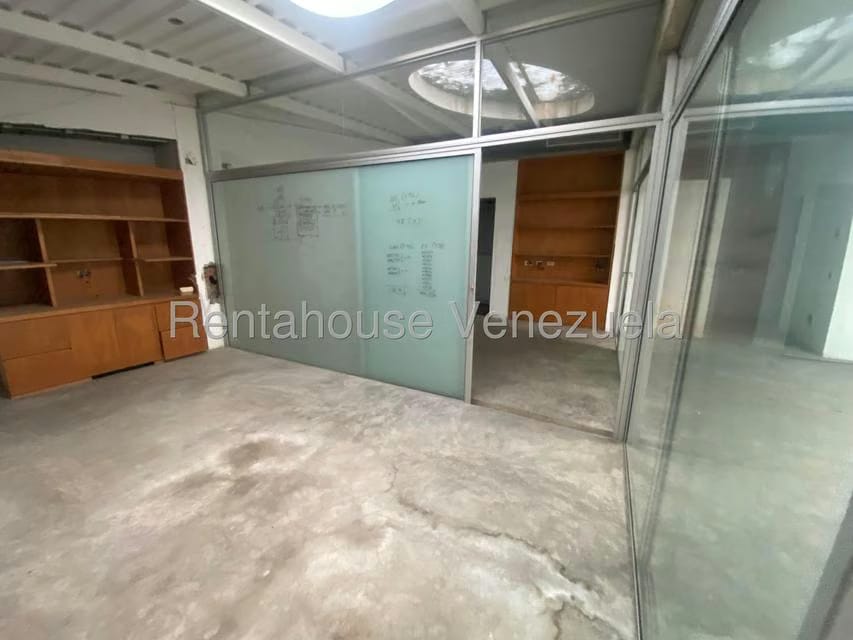 Casa (1 Nivel) en Venta en La Florida, Distrito Metropolitano - 14