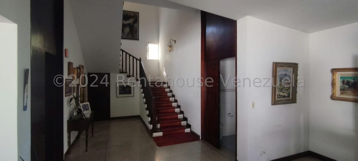 Casa (Multipes Niveles) en Venta en La Floresta, Distrito Metropolitano - 13