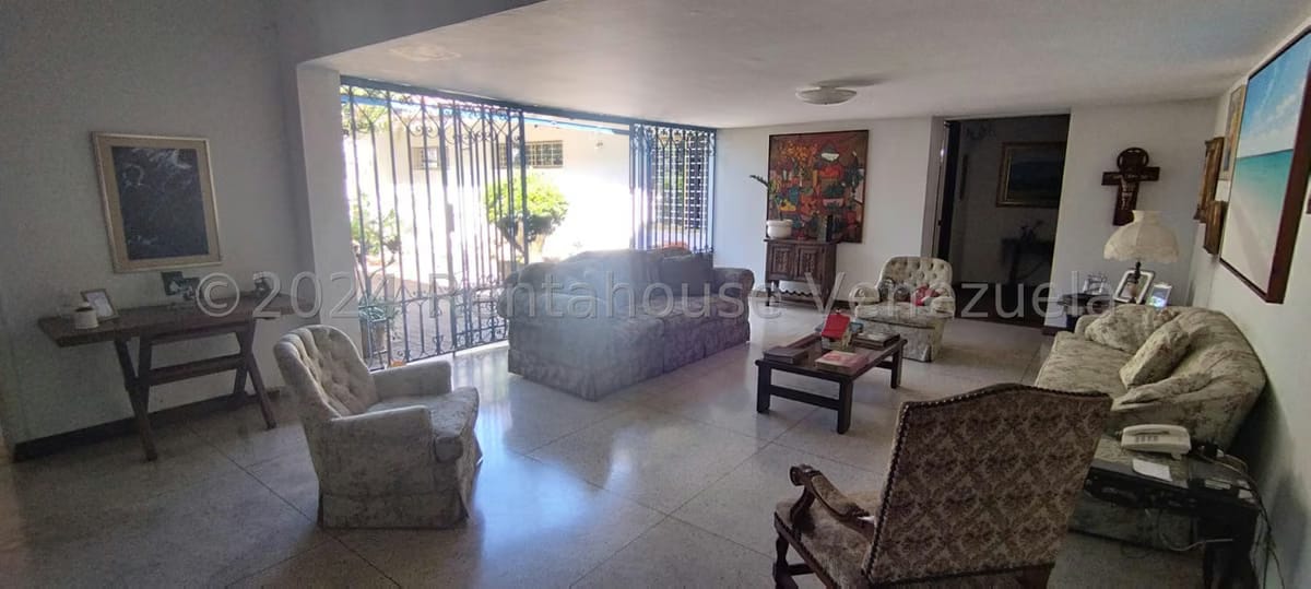 Casa (Multipes Niveles) en Venta en La Floresta, Distrito Metropolitano - 14