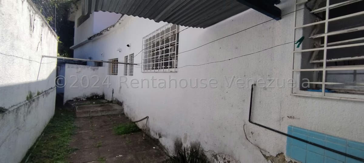 Casa (Multipes Niveles) en Venta en La Floresta, Distrito Metropolitano - 21