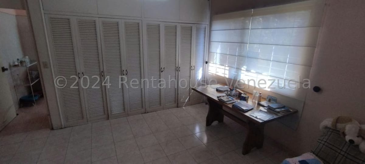 Casa (Multipes Niveles) en Venta en La Floresta, Distrito Metropolitano - 22