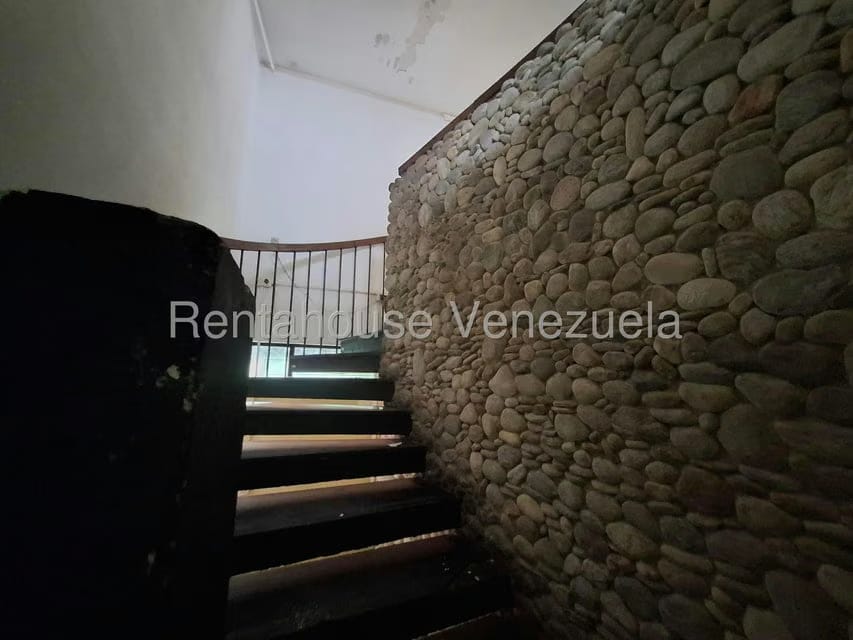 Casa (Duplex) en Alquiler en Chuao, Distrito Metropolitano - 19