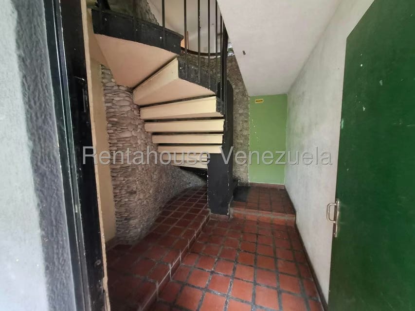 Casa (Duplex) en Alquiler en Chuao, Distrito Metropolitano - 4
