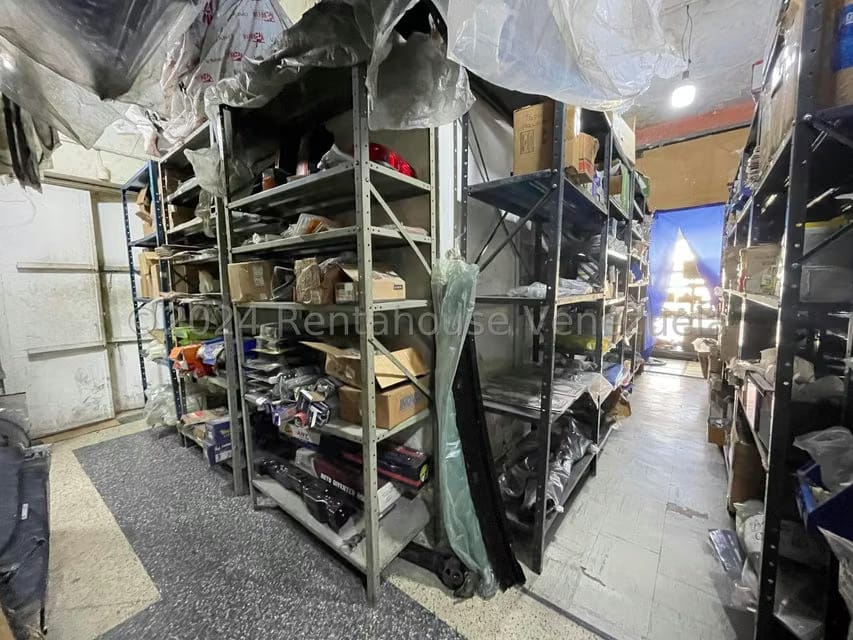 Negocios y Empresas (Automotores) en Venta en Avenida Ayacucho, Aragua - 26