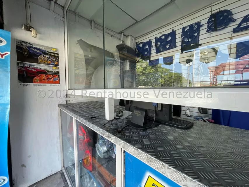 Negocios y Empresas (Automotores) en Venta en Avenida Ayacucho, Aragua - 8