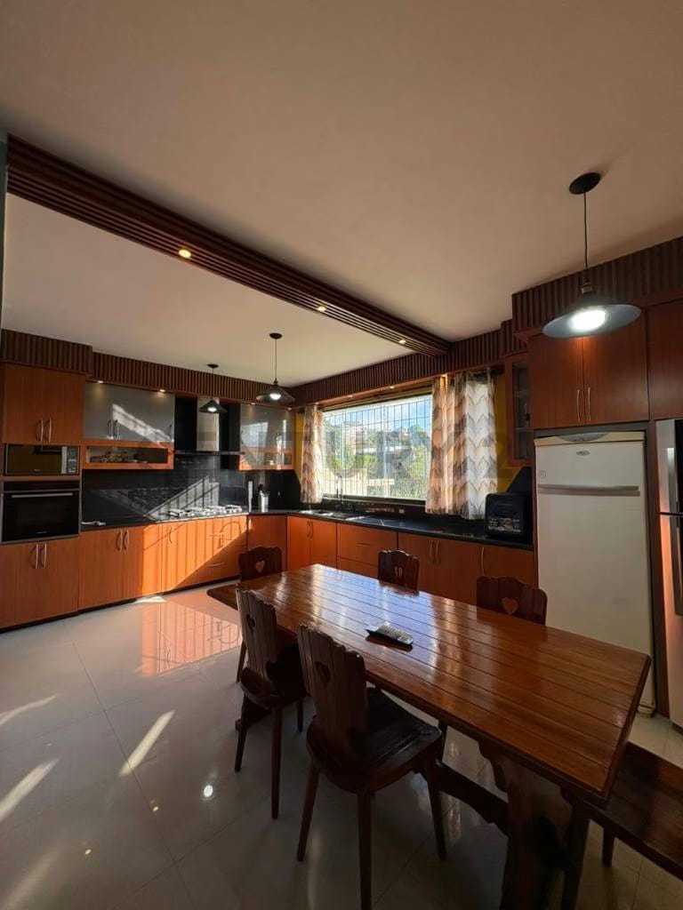 VENTA CASA EN LA URB. LA MORITA EN SAN ANTONIO DE LOS ALTOS - 12