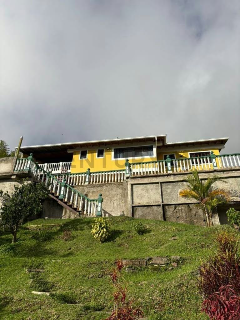 VENTA CASA EN LA URB. LA MORITA EN SAN ANTONIO DE LOS ALTOS - 14