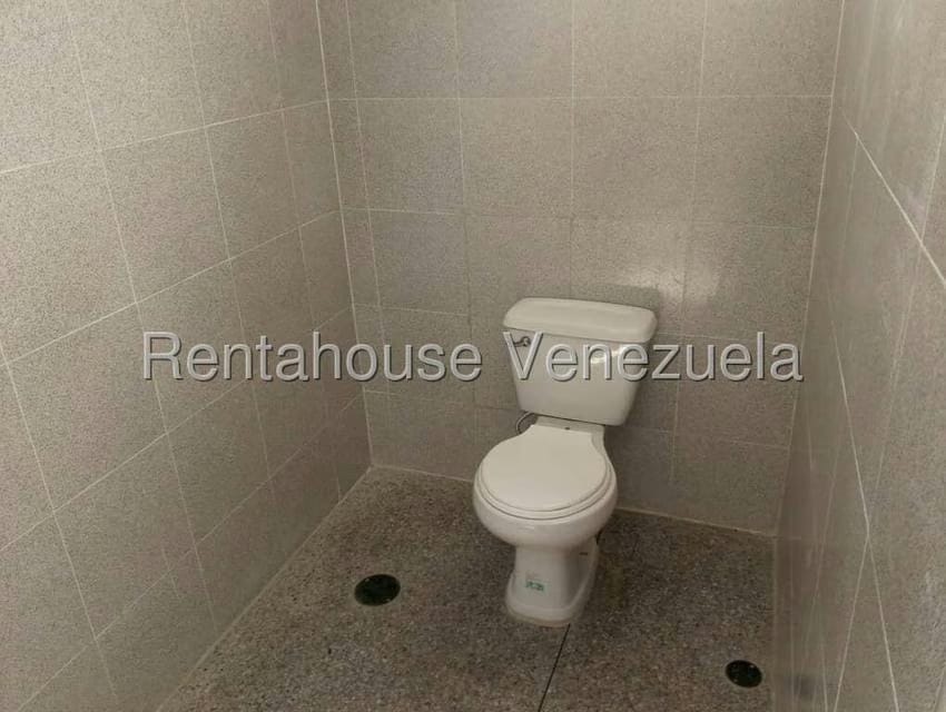 Comercial (Local Comercial) en Alquiler en Ave Intercomunal, Lara - 13