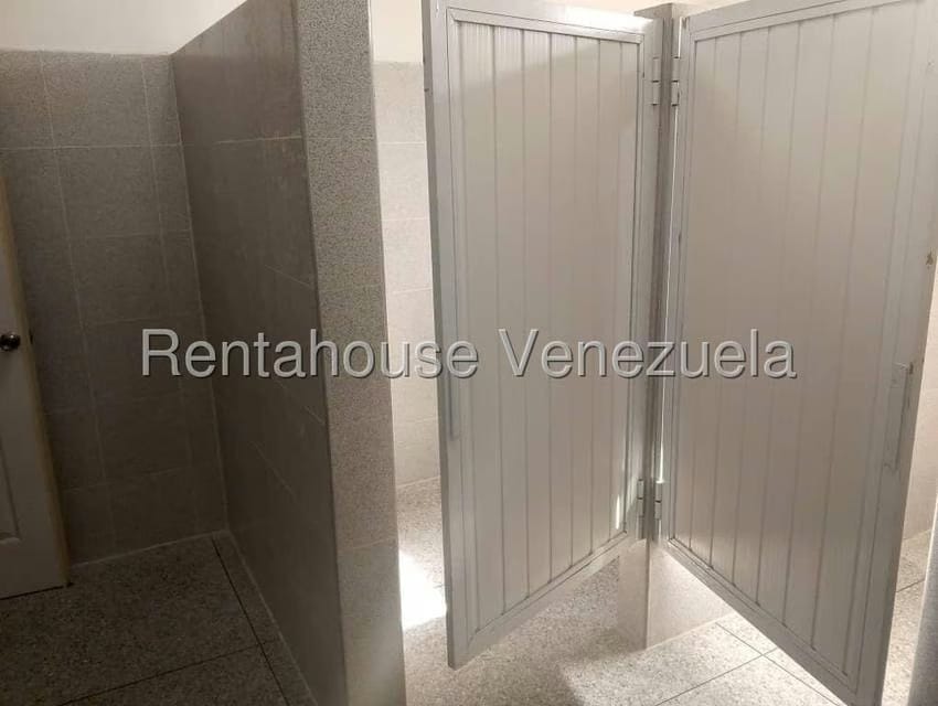 Comercial (Local Comercial) en Alquiler en Ave Intercomunal, Lara - 14