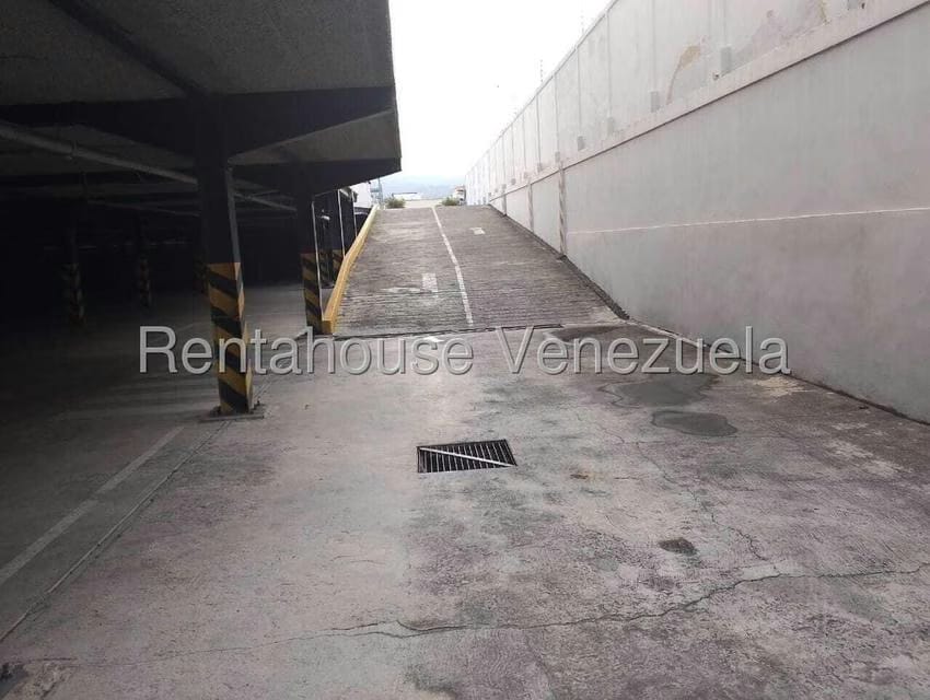 Comercial (Local Comercial) en Alquiler en Ave Intercomunal, Lara - 17