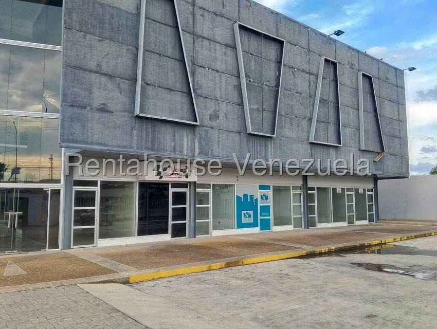 Comercial (Local Comercial) en Alquiler en Ave Intercomunal, Lara - 4