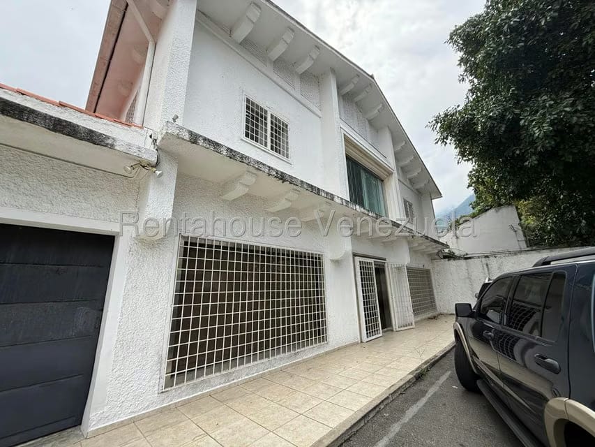 Casa (Duplex) en Venta en Altamira, Distrito Metropolitano - 2