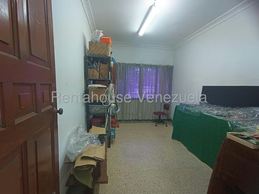 Casa (Duplex) en Venta en El Recreo, Distrito Metropolitano - 13