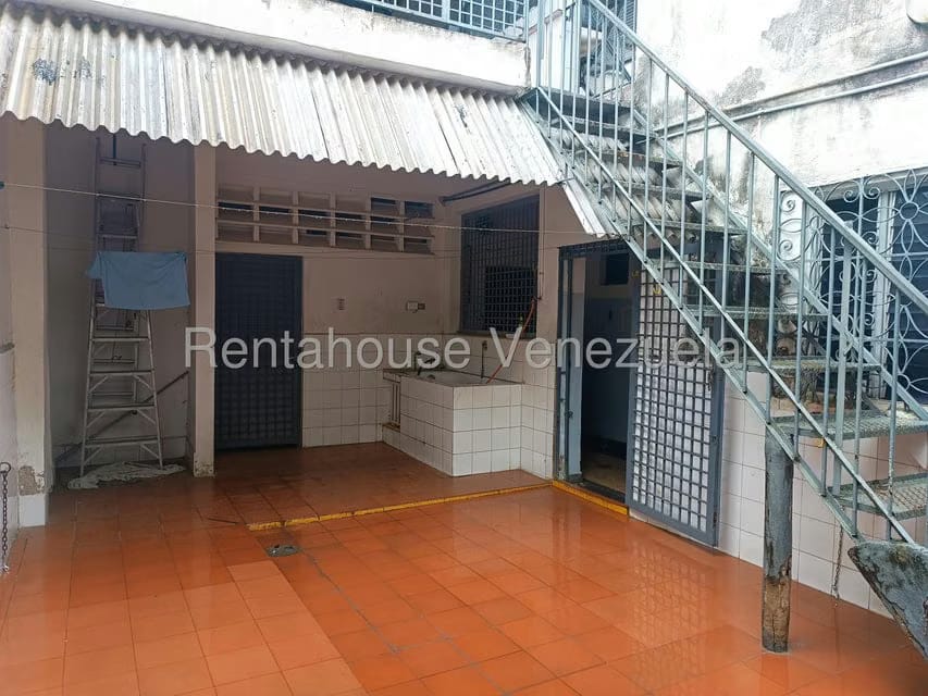 Casa (Duplex) en Venta en El Recreo, Distrito Metropolitano - 22