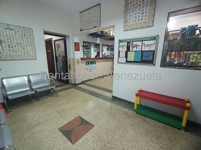 Casa (Duplex) en Venta en El Recreo, Distrito Metropolitano - 4