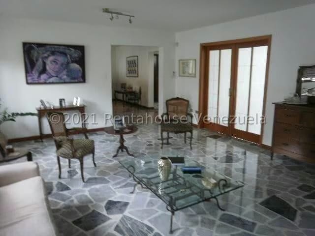 CASA EN VENTA SELENE MARIN – MLS##23-22943