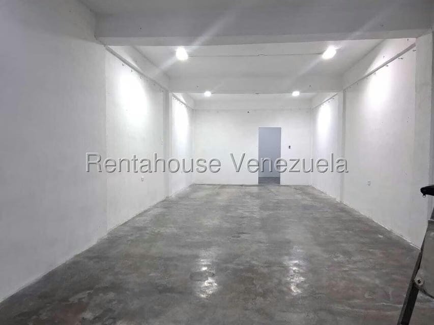 Comercial (Local Comercial) en Alquiler en Centro, Lara - 23