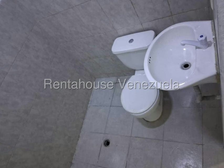 Comercial (Local Comercial) en Alquiler en Centro, Lara - 6