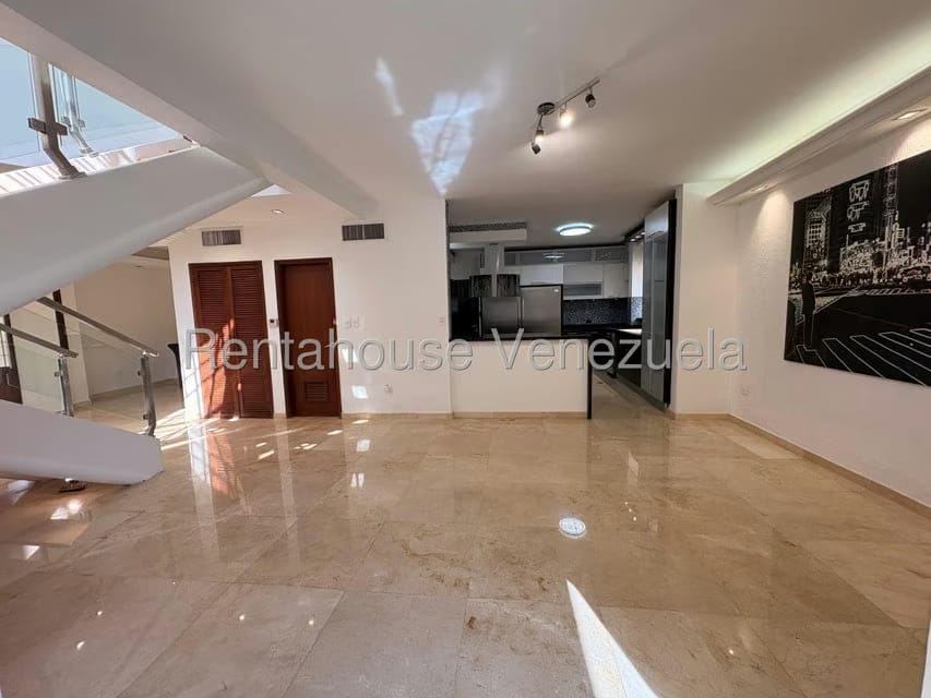 Townhouse (Multiples Niveles) en Venta en Doral Norte, Zulia - 24