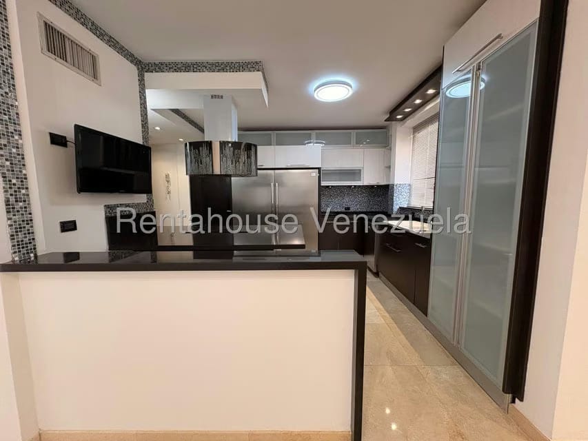 Townhouse (Multiples Niveles) en Venta en Doral Norte, Zulia - 25