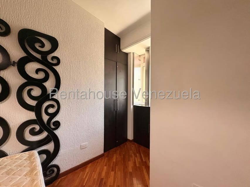Townhouse (Multiples Niveles) en Venta en Doral Norte, Zulia - 50