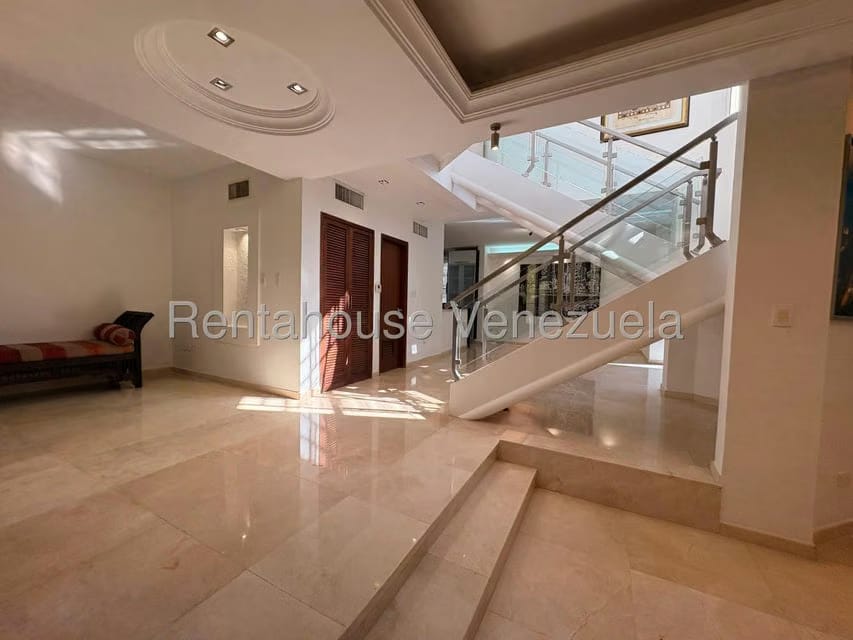 Townhouse (Multiples Niveles) en Venta en Doral Norte, Zulia - 7