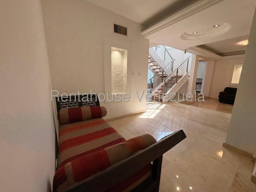 Townhouse (Multiples Niveles) en Venta en Doral Norte, Zulia - 8