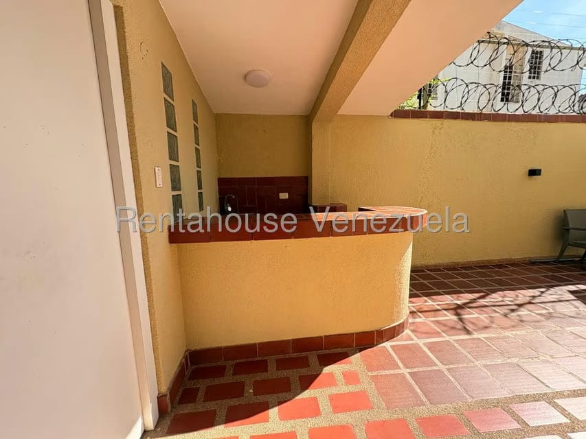 Townhouse (Multiples Niveles) en Venta en Doral Norte, Zulia - 77