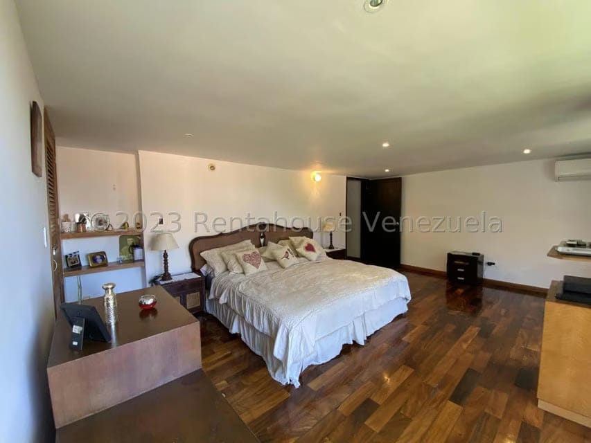 Apartamento (1 Nivel) en Alquiler en La Lagunita Country Club, Distrito Metropolitano - 34