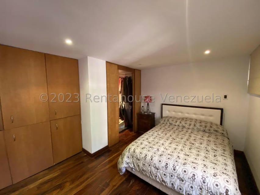 Apartamento (1 Nivel) en Alquiler en La Lagunita Country Club, Distrito Metropolitano - 40