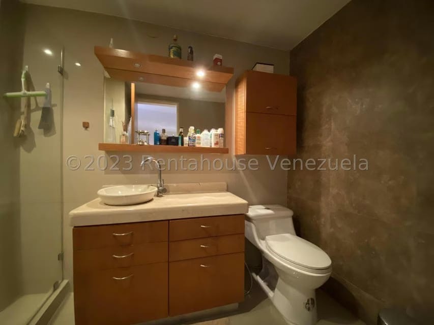 Apartamento (1 Nivel) en Alquiler en La Lagunita Country Club, Distrito Metropolitano - 41