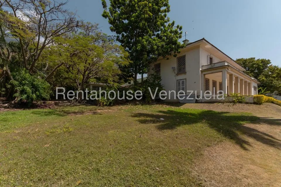 Casa (Duplex) en Venta en Country Club, Distrito Metropolitano - 6
