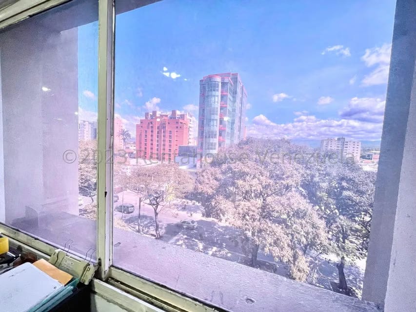 Comercial (Local Comercial) en Venta en Del Este, Lara - 11