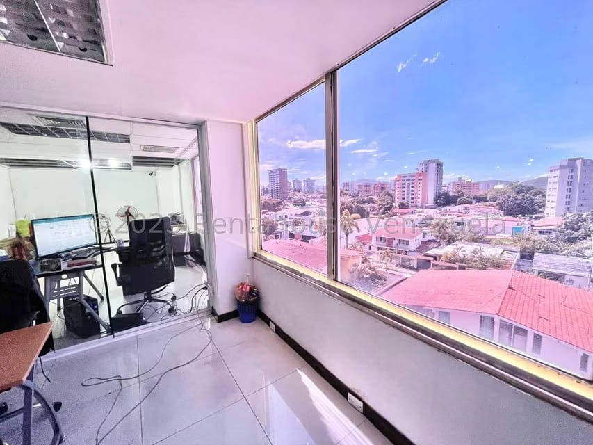 Comercial (Local Comercial) en Venta en Del Este, Lara - 36
