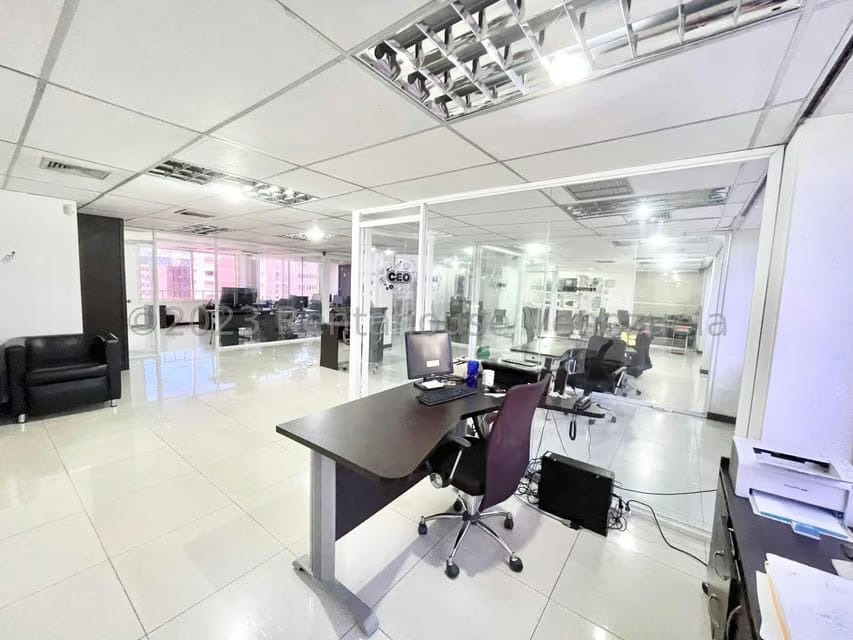 Comercial (Local Comercial) en Venta en Del Este, Lara - 9