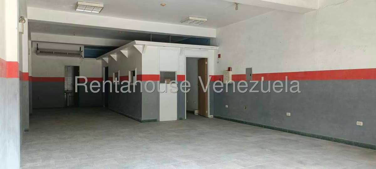 Comercial (Local Comercial) en Alquiler en Sector Sucua, Miranda - 28